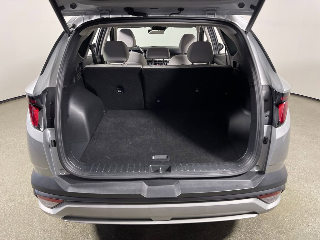 Certified 2025 Hyundai Tucson SEL AWD/4WD image 10