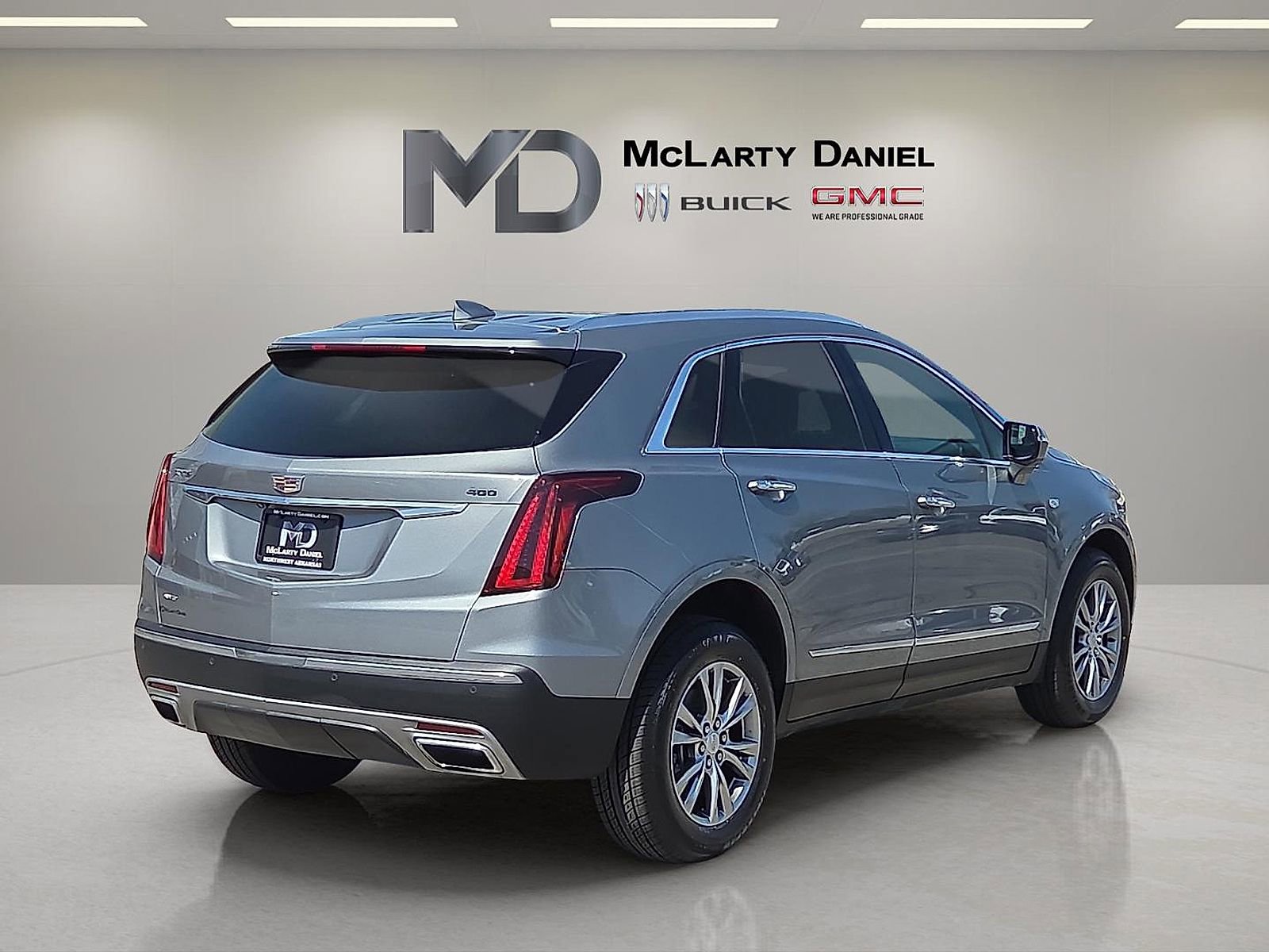 Certified 2023 Cadillac XT5 Premium Luxury image 5