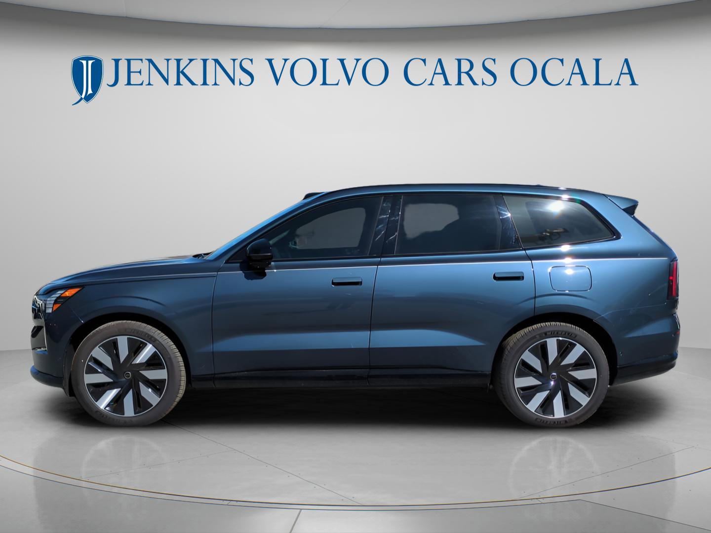 New 2025 Volvo EX90 Ultra image 6