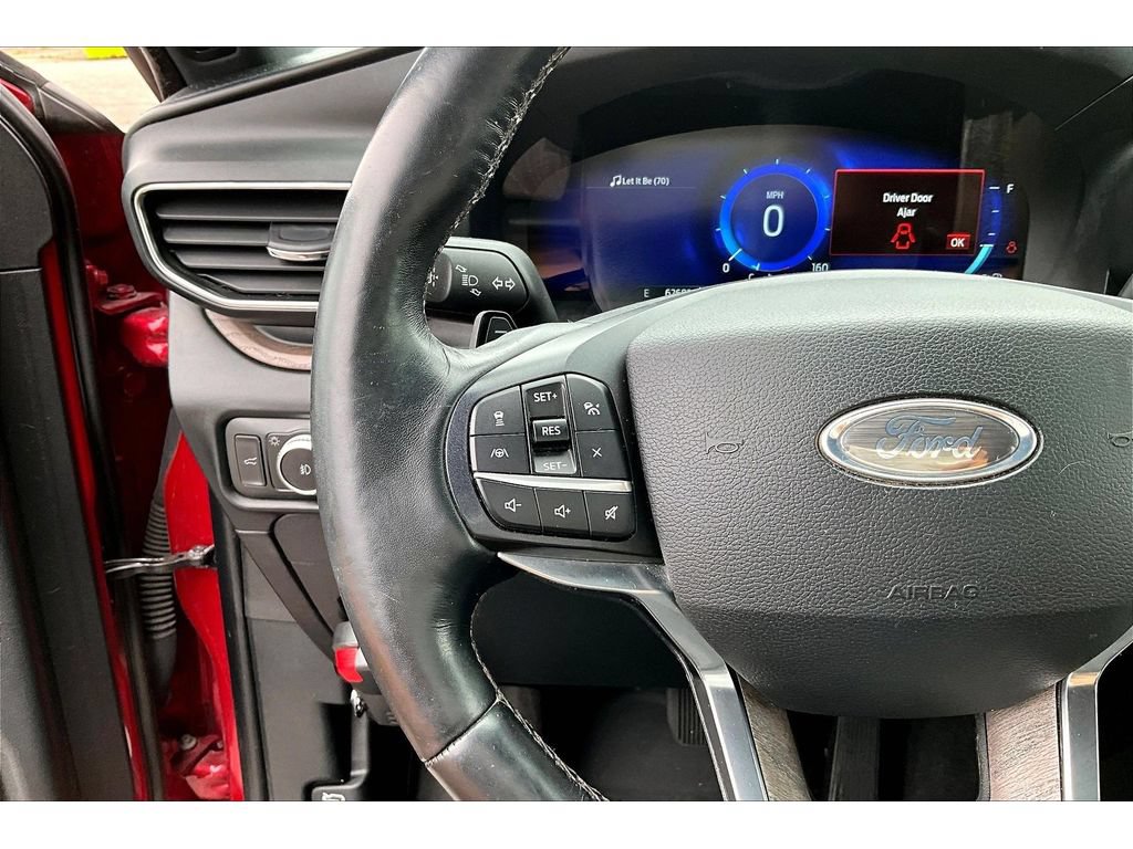 Used 2020 Ford Explorer Platinum w/ Premium Technology Package AWD/4WD image 20