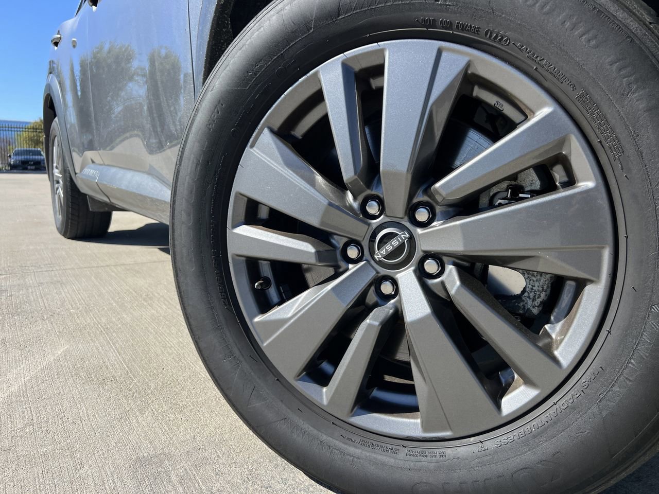 Certified 2024 Nissan Pathfinder S image 7