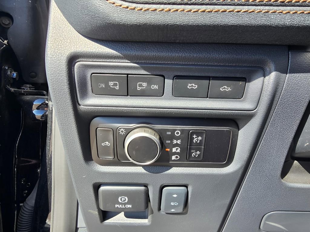 Used 2023 Ford F150 Lightning Lariat w/ Equipment Group 511A High image 22