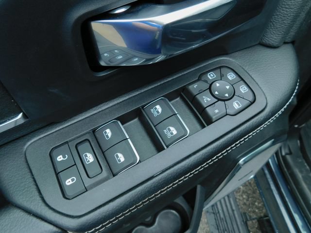 New 2026 RAM 3500 Laramie AWD/4WD image 14