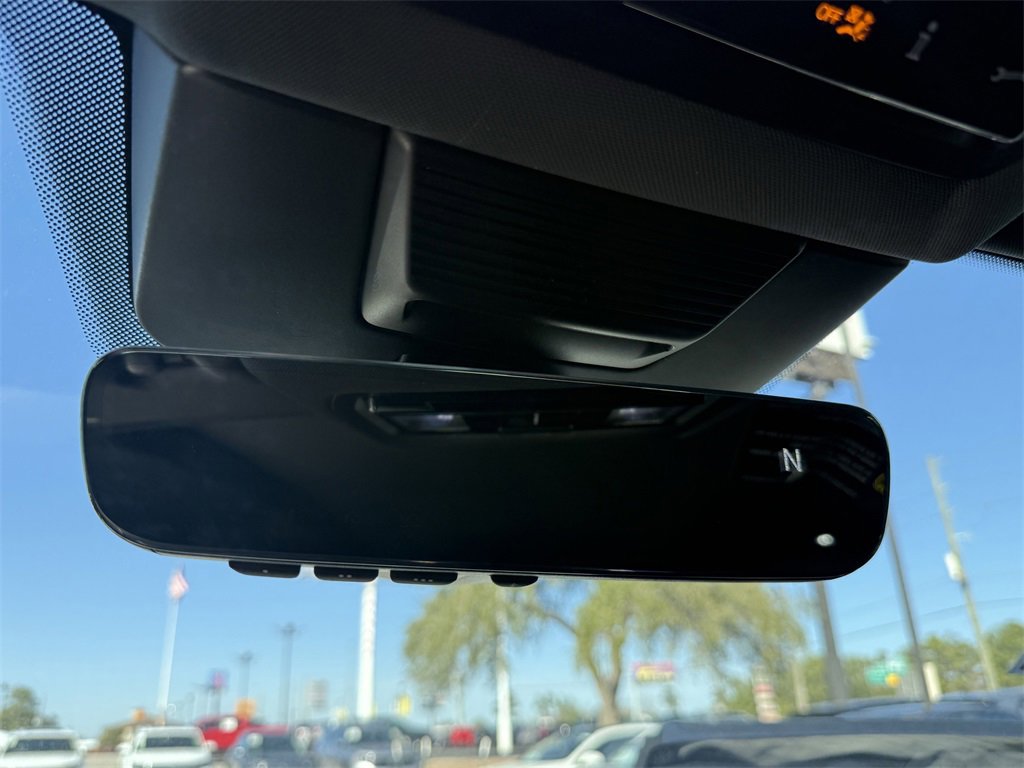 New 2026 Volkswagen Tiguan SE R-Line image 22