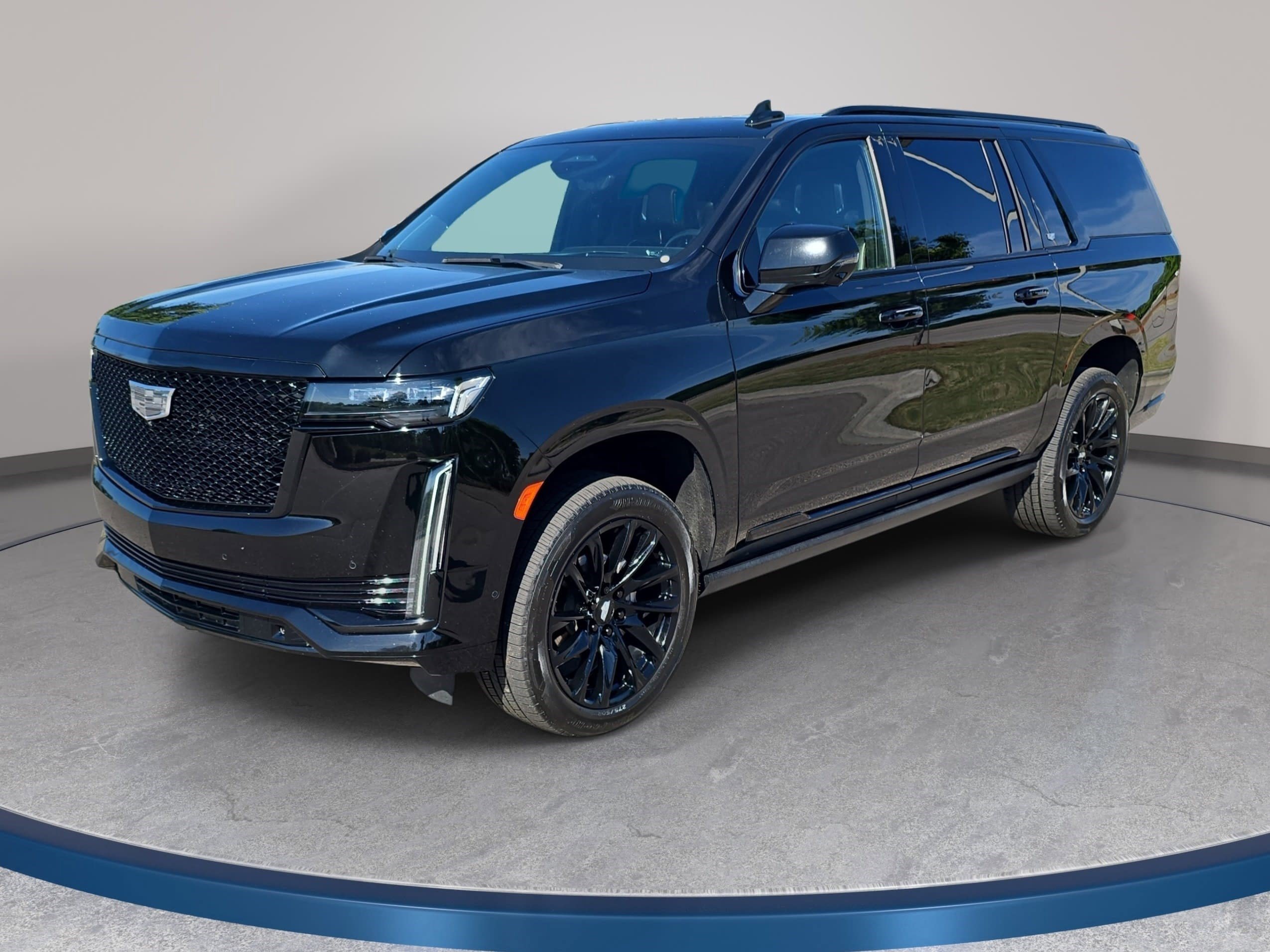 Used 2021 Cadillac Escalade ESV Sport Platinum w/ Heavy-Duty Trailer Package AWD/4WD image 1