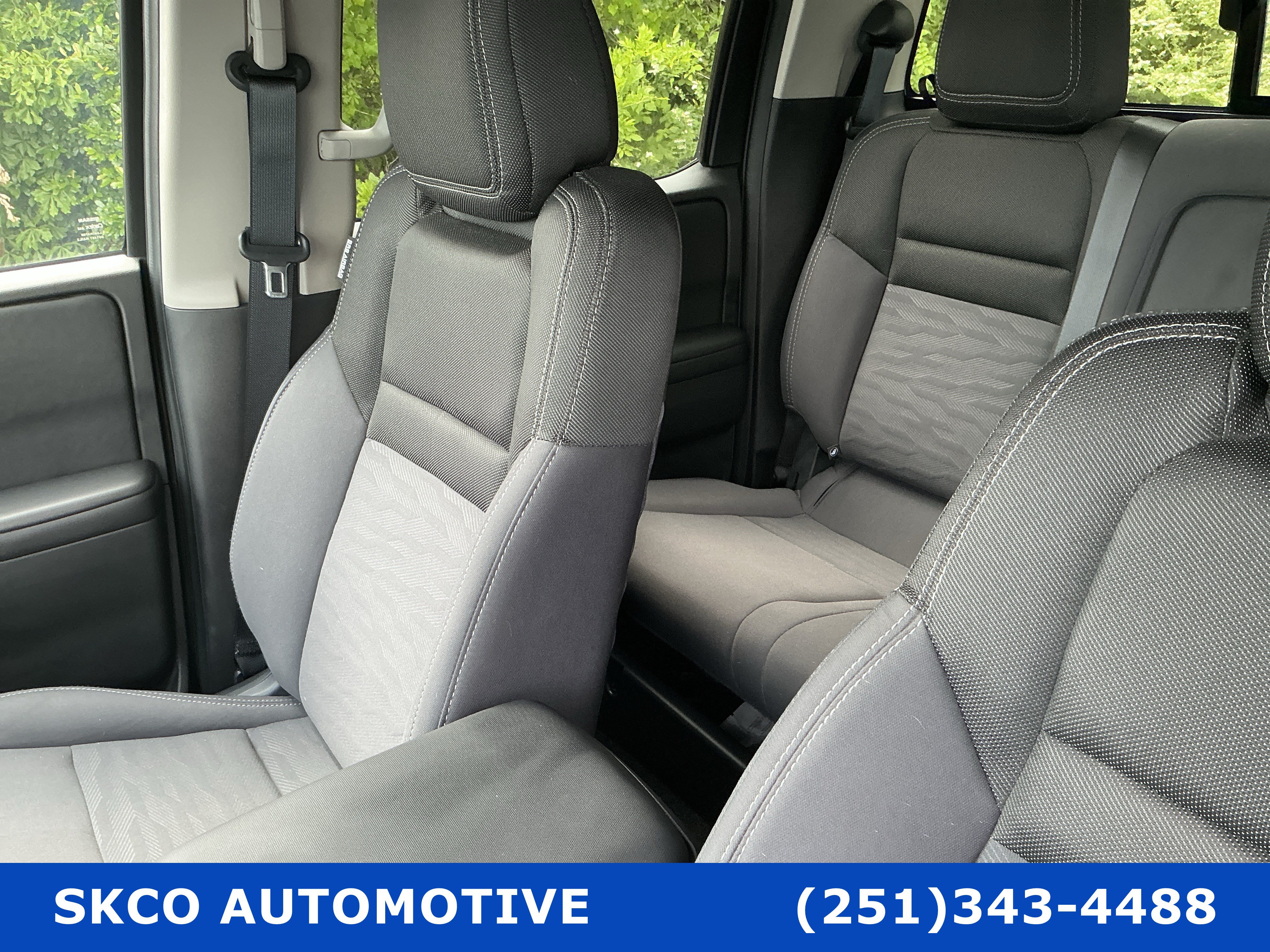 Used 2024 Nissan Frontier SV w/ SV Convenience Package RWD image 27