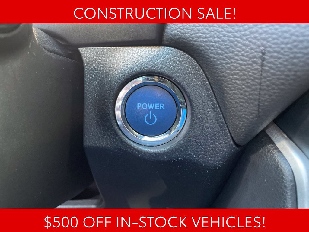 Used 2021 Toyota RAV4 XLE w/ Convenience Package AWD/4WD image 24