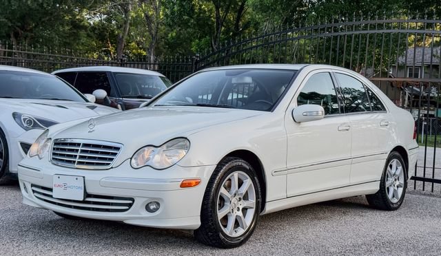 Used 2007 Mercedes-Benz C 280 4MATIC Sedan image 4