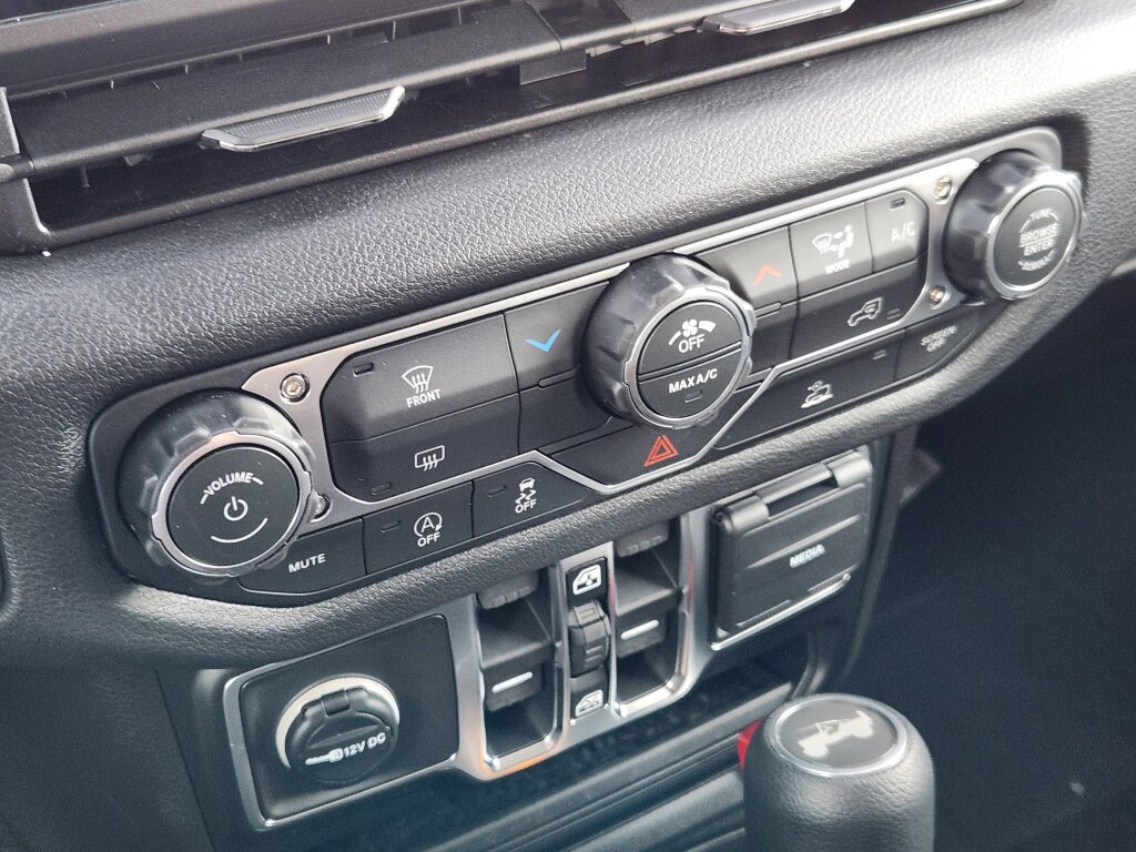 New 2026 Jeep Wrangler Sport S AWD/4WD image 18
