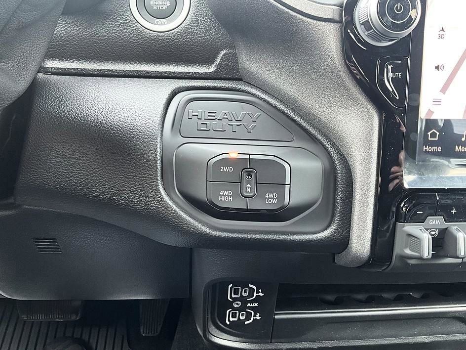 New 2026 RAM 3500 Tradesman AWD/4WD image 17