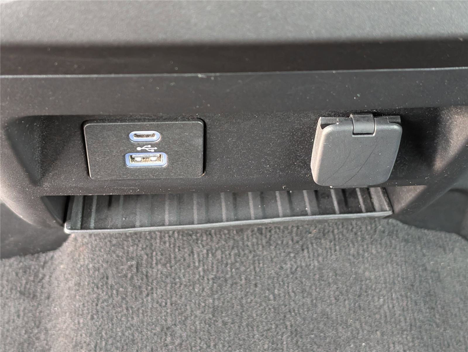 Used 2020 Ford F250 XL w/ STX Appearance Package image 26