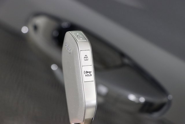 Used 2024 Kia Telluride LX image 50