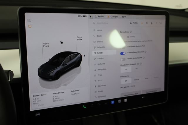 Used 2023 Tesla Model 3 Performance image 31