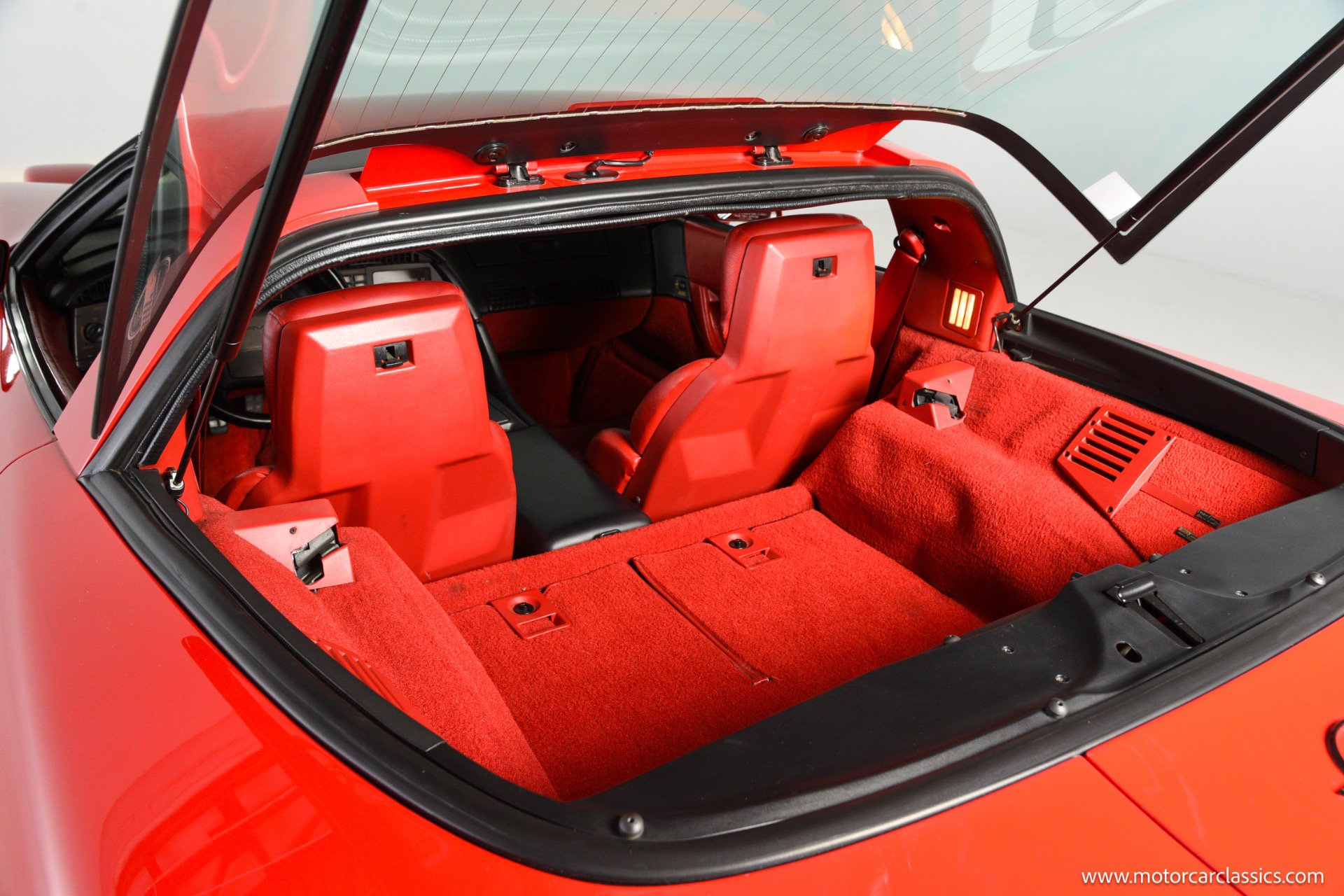 Used 1990 Chevrolet Corvette ZR-1 RWD image 18