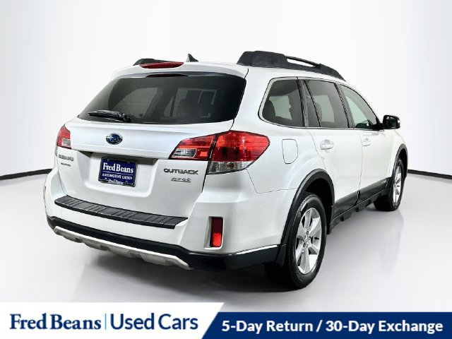 Used 2014 Subaru Outback 2.5i Limited w/ Moonroof Package AWD/4WD image 10
