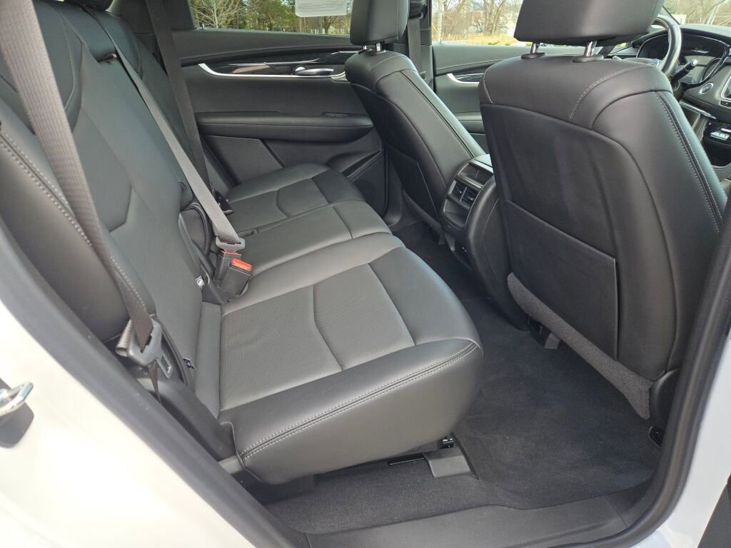 Used 2021 Cadillac XT5 Premium Luxury image 11