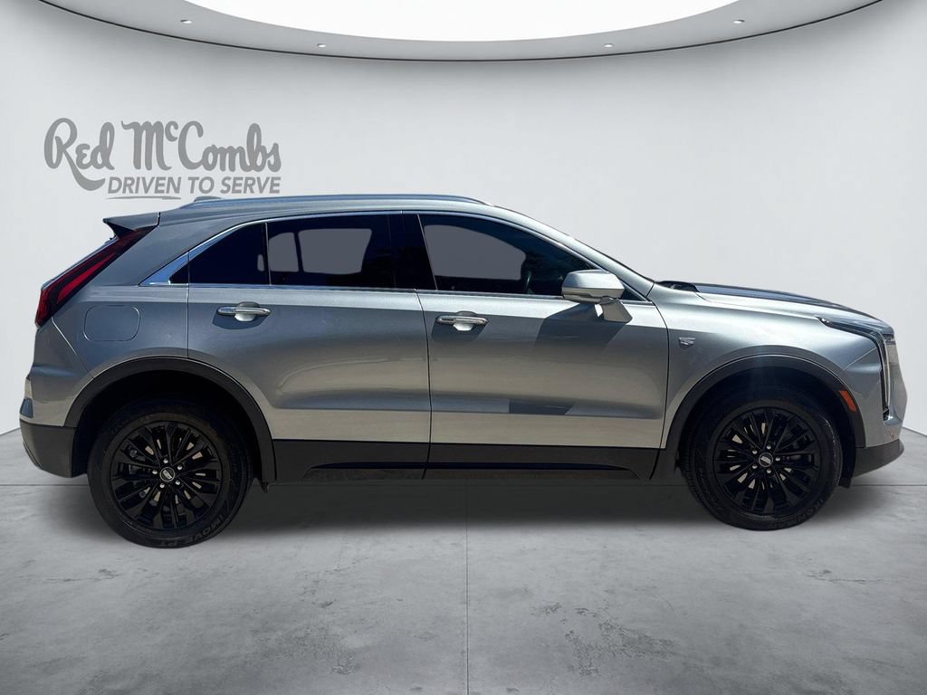 Used 2024 Cadillac XT4 Premium Luxury AWD/4WD image 6