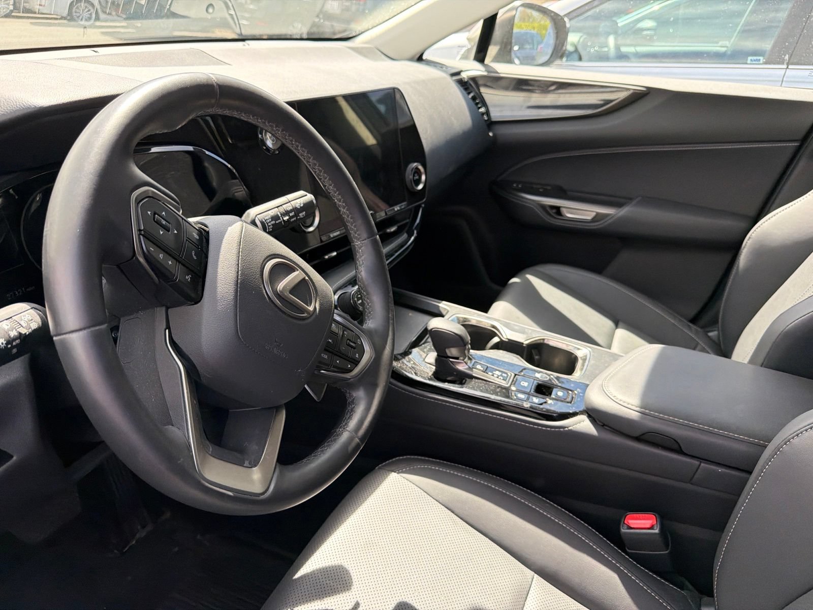 Used 2022 Lexus NX 350h AWD w/ Towing Package (2000 Lbs) image 10