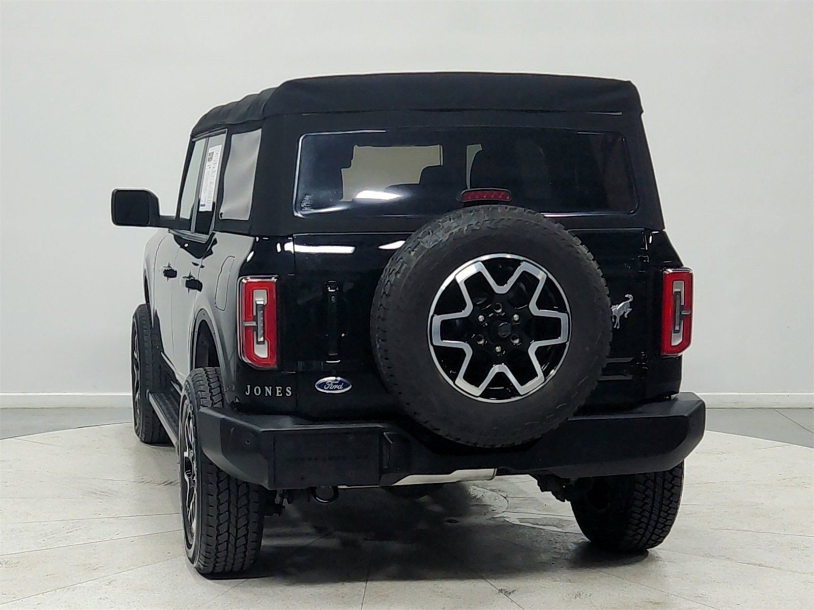 Used 2022 Ford Bronco Outer Banks image 6