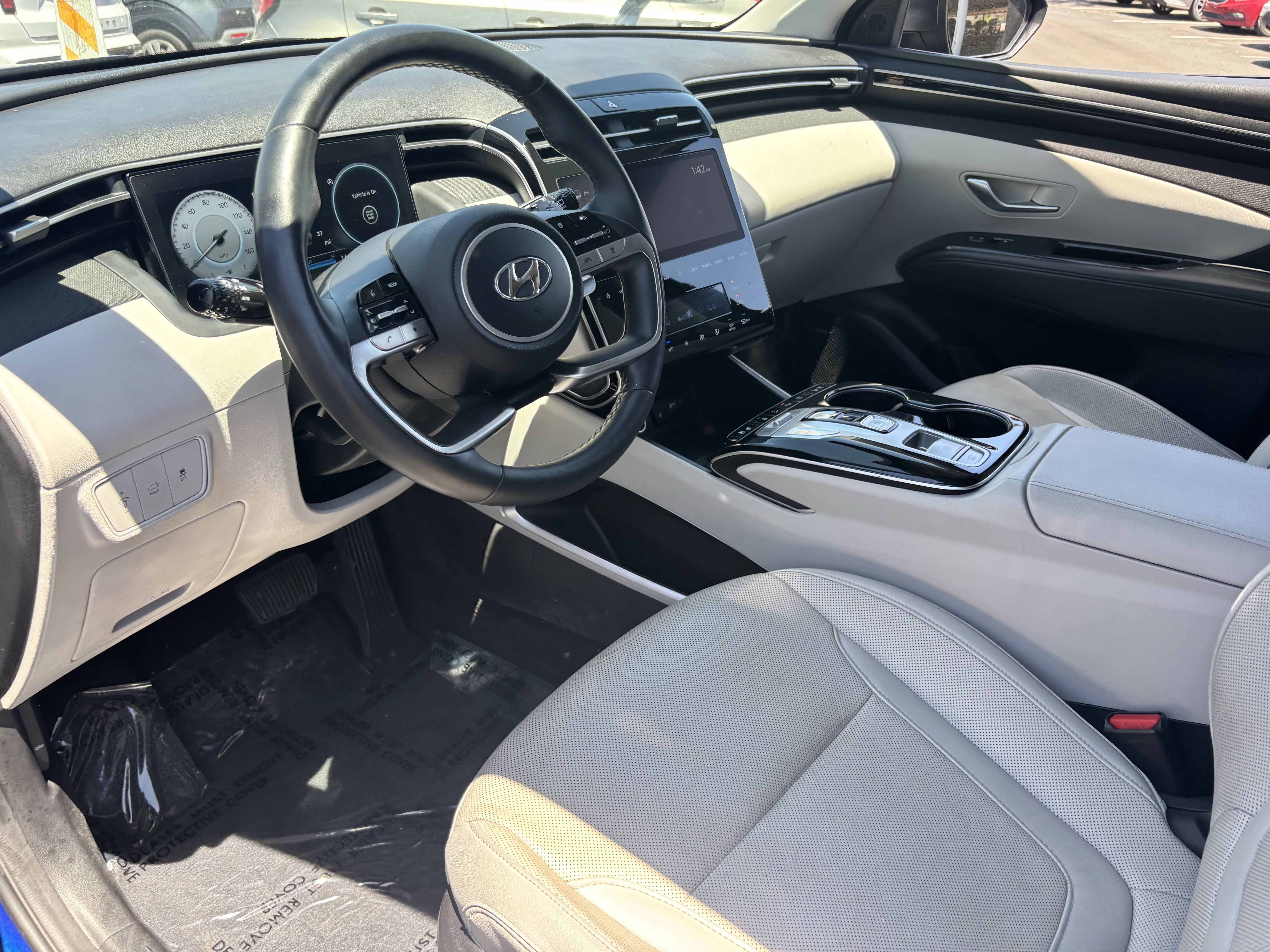 Used 2022 Hyundai Tucson Limited AWD/4WD image 17