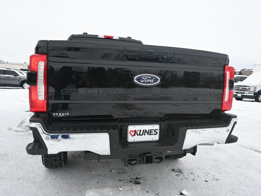 New 2025 Ford F350 Lariat w/ Lariat Ultimate Package image 14