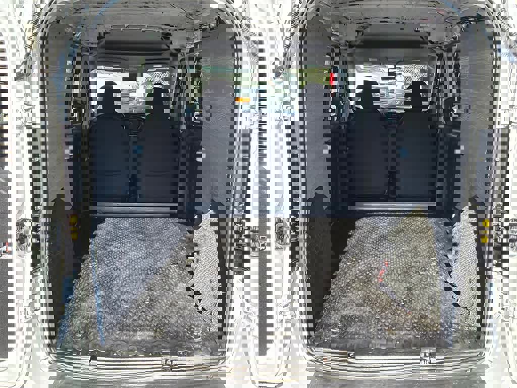 Used 2016 RAM ProMaster City Tradesman SLT w/ Rear Back-up Camera Group image 16