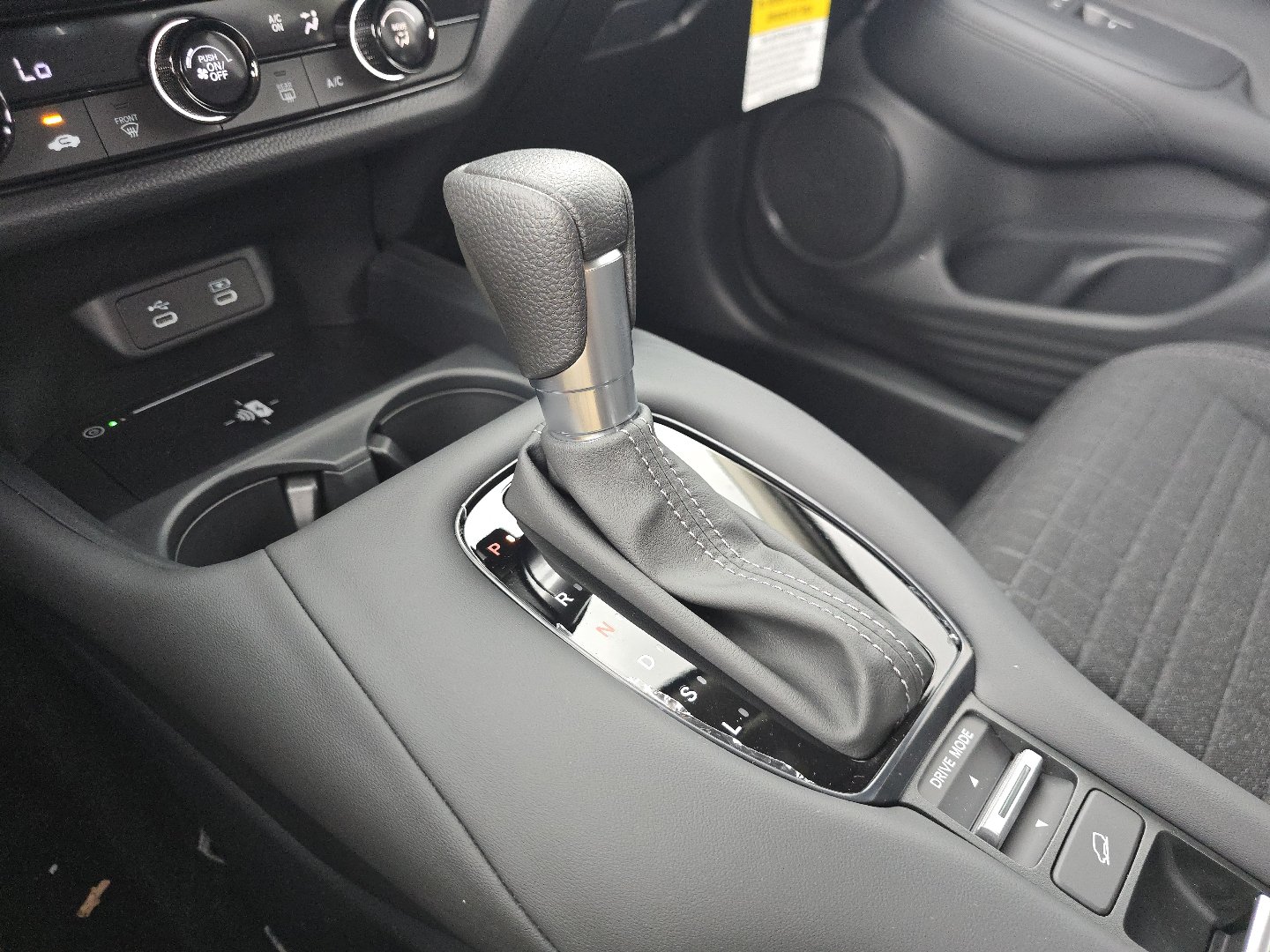 New 2027 Honda HR-V LX image 26