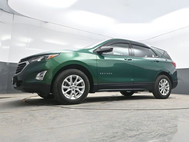 Used 2018 Chevrolet Equinox LS image 33
