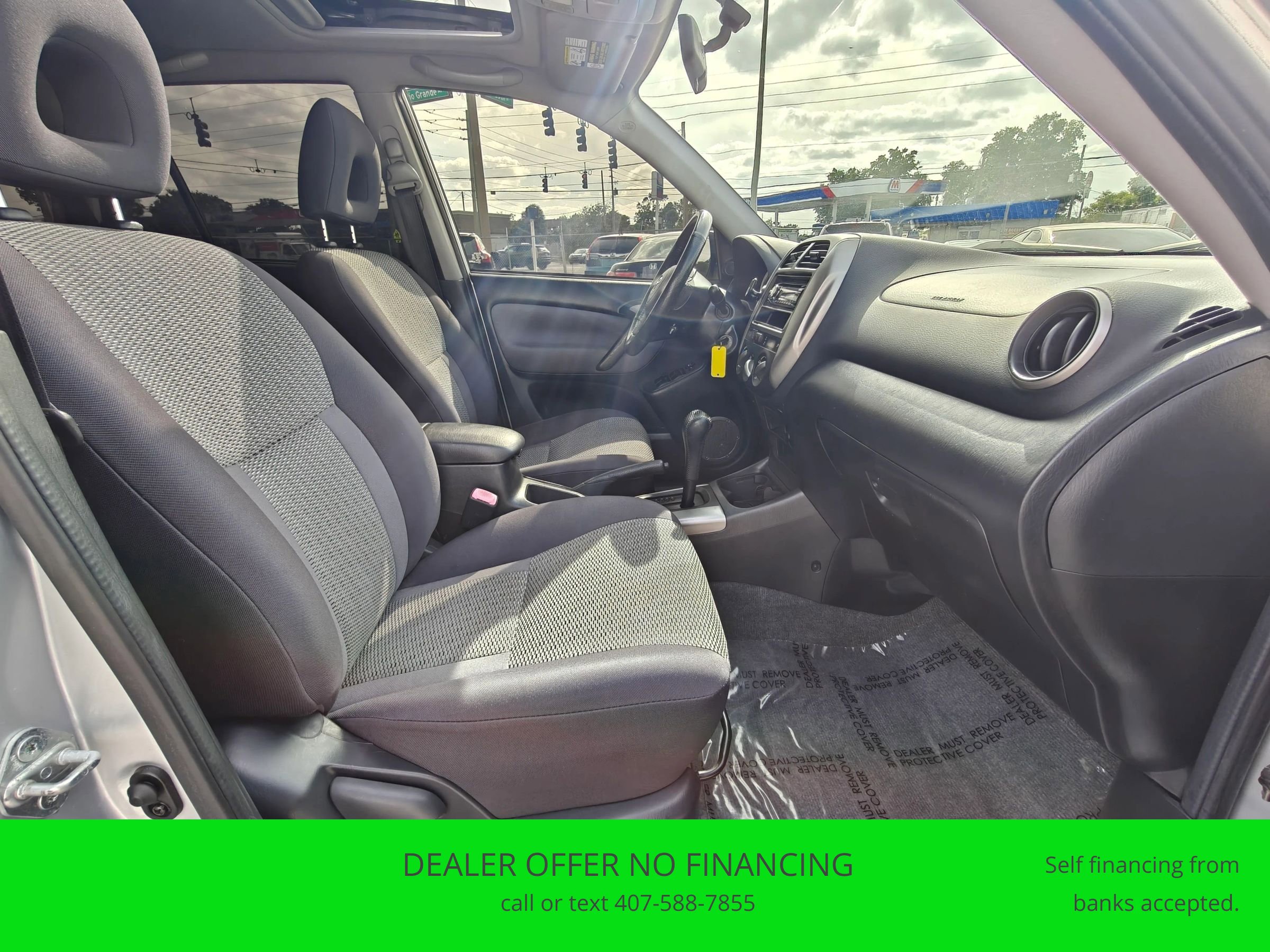 Used 2005 Toyota RAV4 4WD image 17