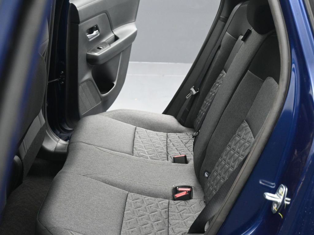 New 2026 Nissan Kicks SV w/ SV Premium Package AWD/4WD image 18