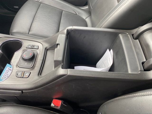 Certified 2023 GMC Acadia SLT image 14