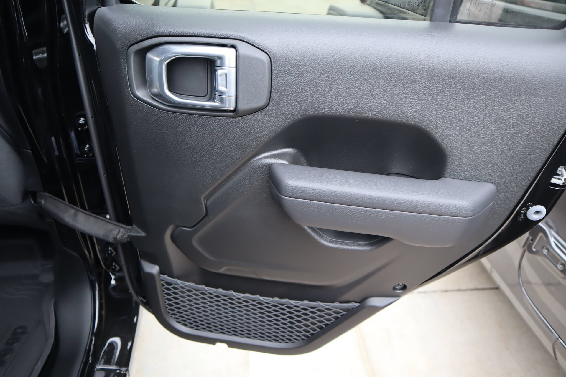 New 2026 Jeep Wrangler Unlimited Sport w/ Convenience Group AWD/4WD image 17