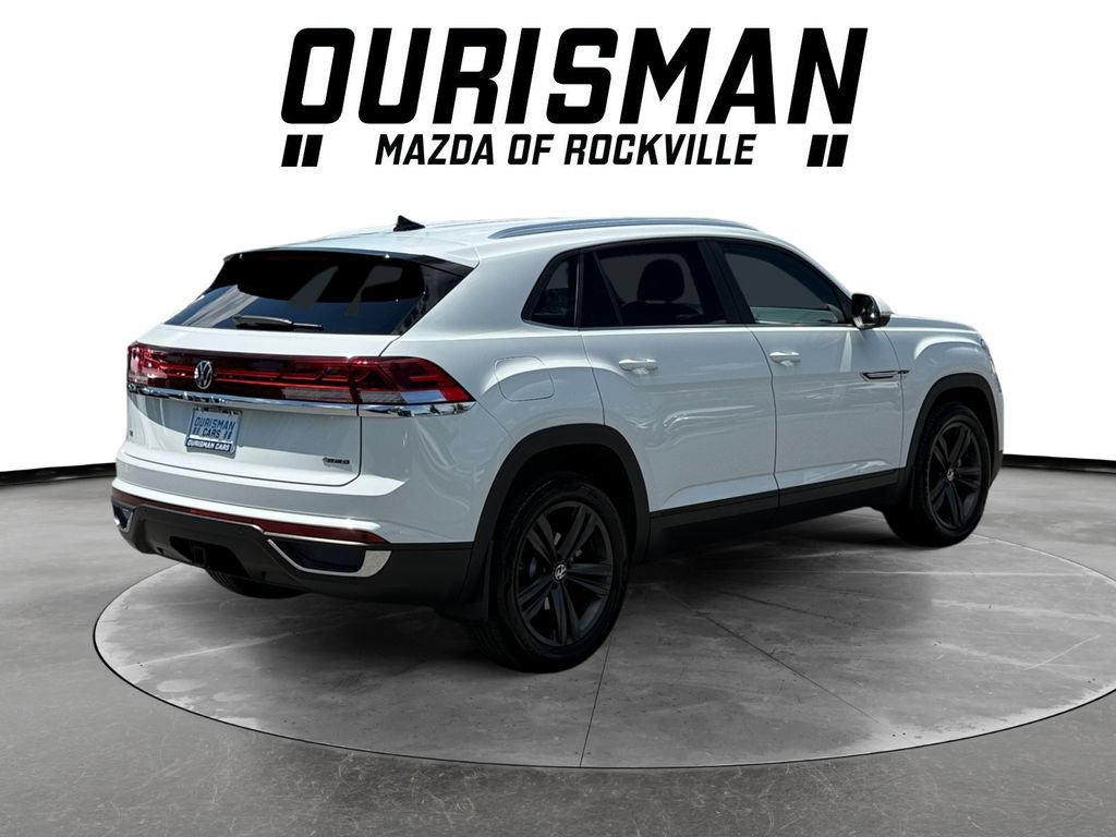 Used 2024 Volkswagen Atlas Cross Sport SE AWD/4WD image 6