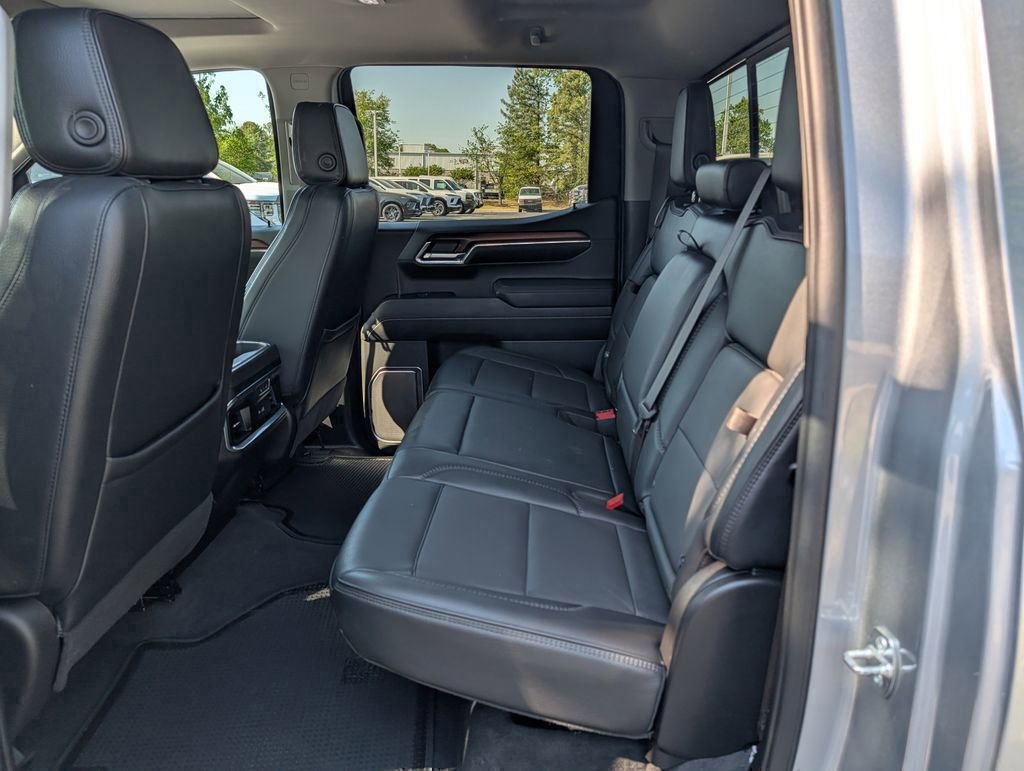 Used 2024 GMC Sierra 1500 Denali w/ Denali Reserve Package AWD/4WD image 15