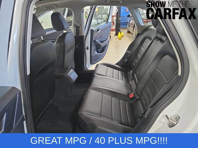 Used 2024 Volkswagen Jetta SE FWD image 16