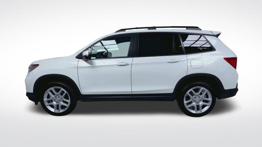 Used 2025 Honda Passport EX-L image 5