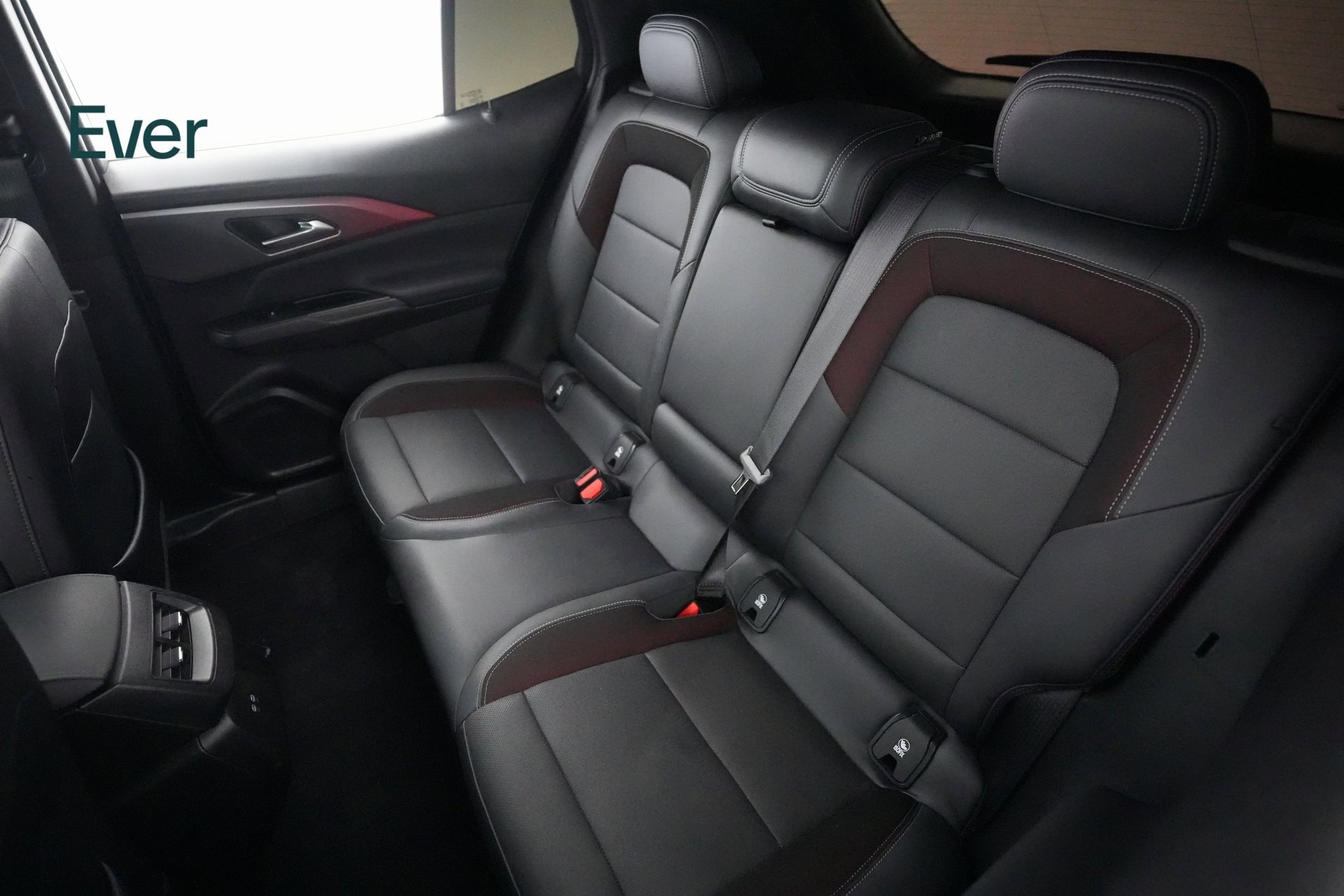 Used 2024 Chevrolet Equinox EV RS image 10