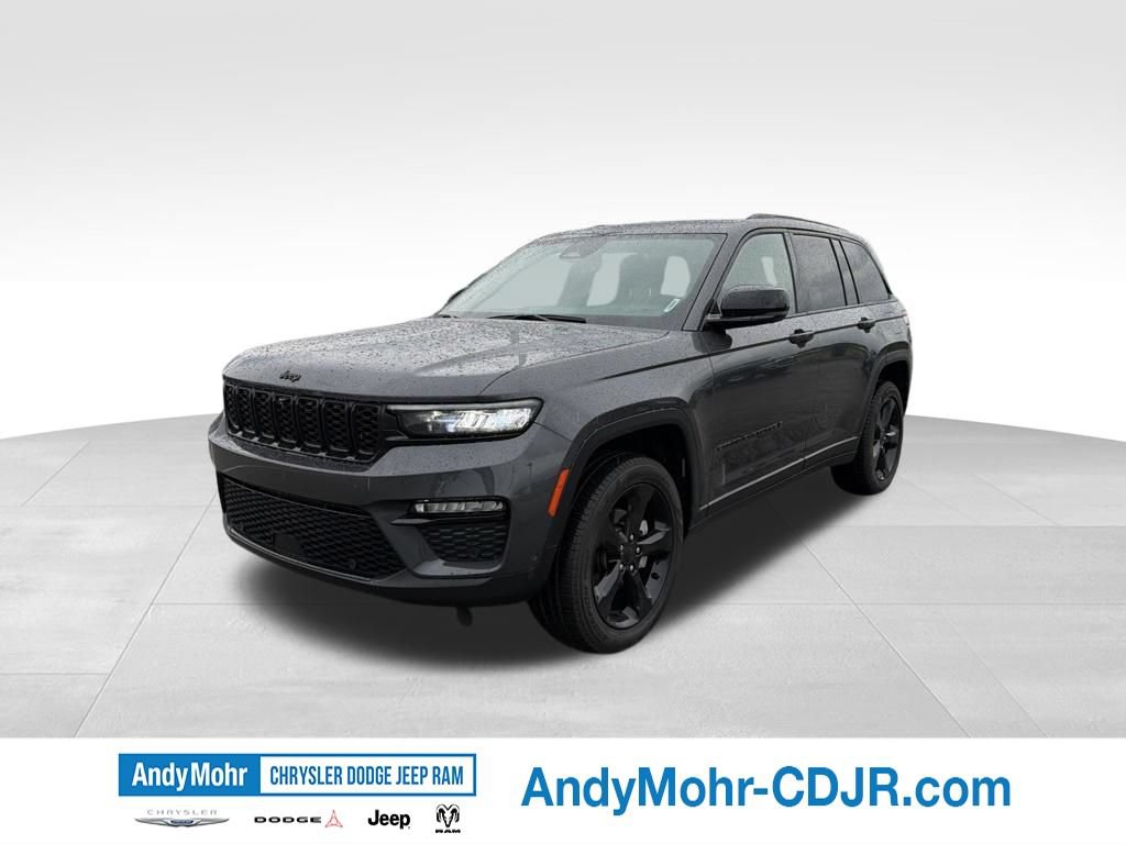 Used 2024 Jeep Grand Cherokee Limited w/ Luxury Tech Group II AWD/4WD image 3
