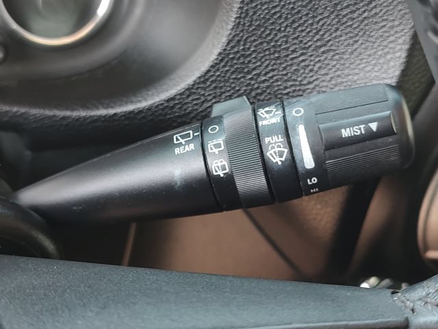 Used 2011 Jeep Wrangler Sport AWD/4WD image 21