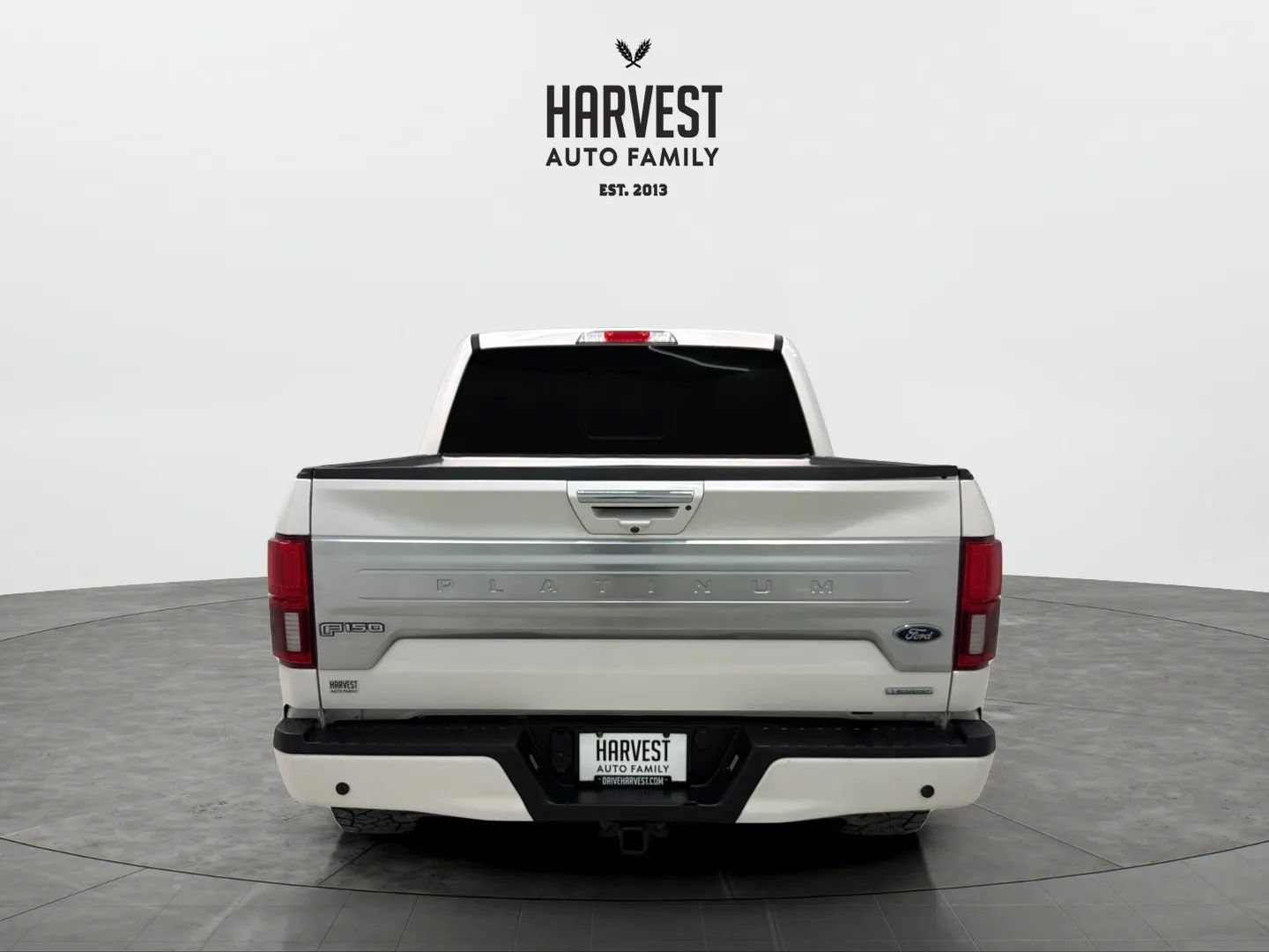 Used 2019 Ford F150 Platinum w/ Equipment Group 701A Luxury AWD/4WD image 5