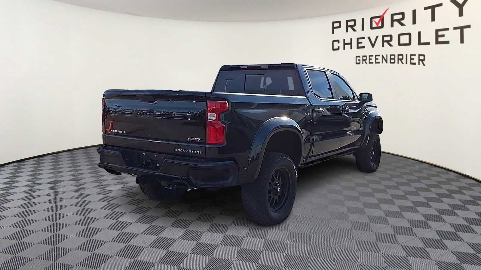 Used 2020 Chevrolet Silverado 1500 RST image 8