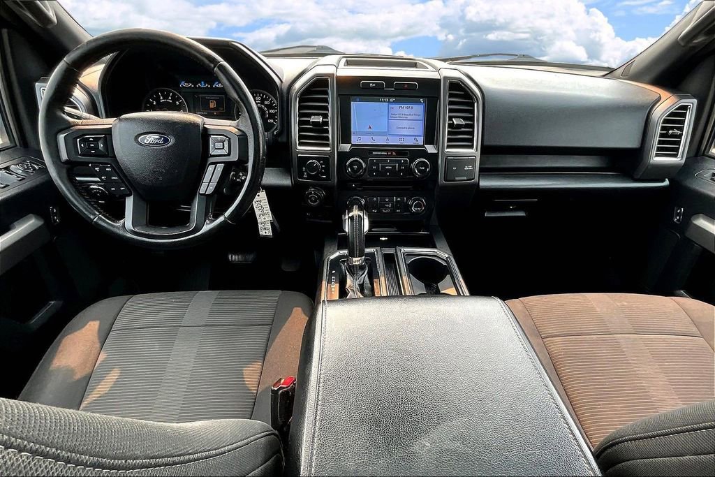 Used 2016 Ford F150 XLT w/ Equipment Group 302A Luxury image 10