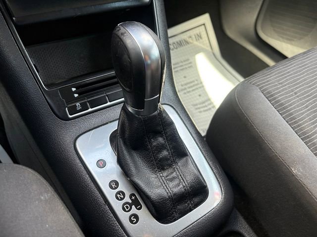 Used 2014 Volkswagen Tiguan S image 20