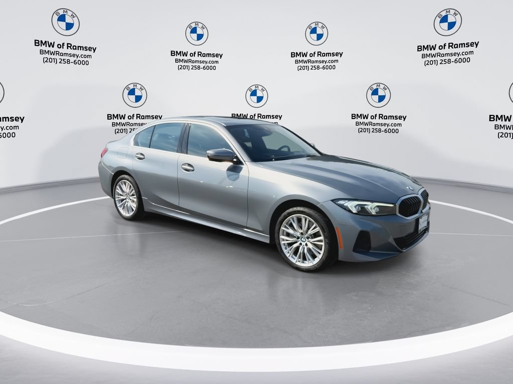 Used 2024 BMW 330i xDrive Sedan w/ Premium Package AWD/4WD image 2