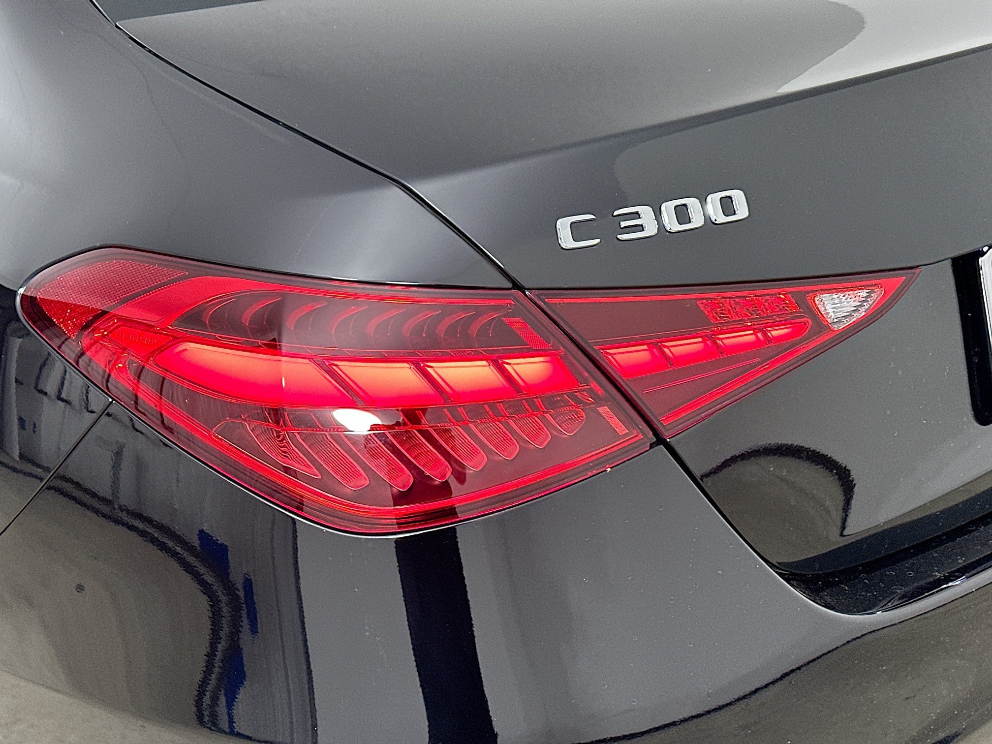 Certified 2022 Mercedes-Benz C 300 4MATIC Sedan image 39