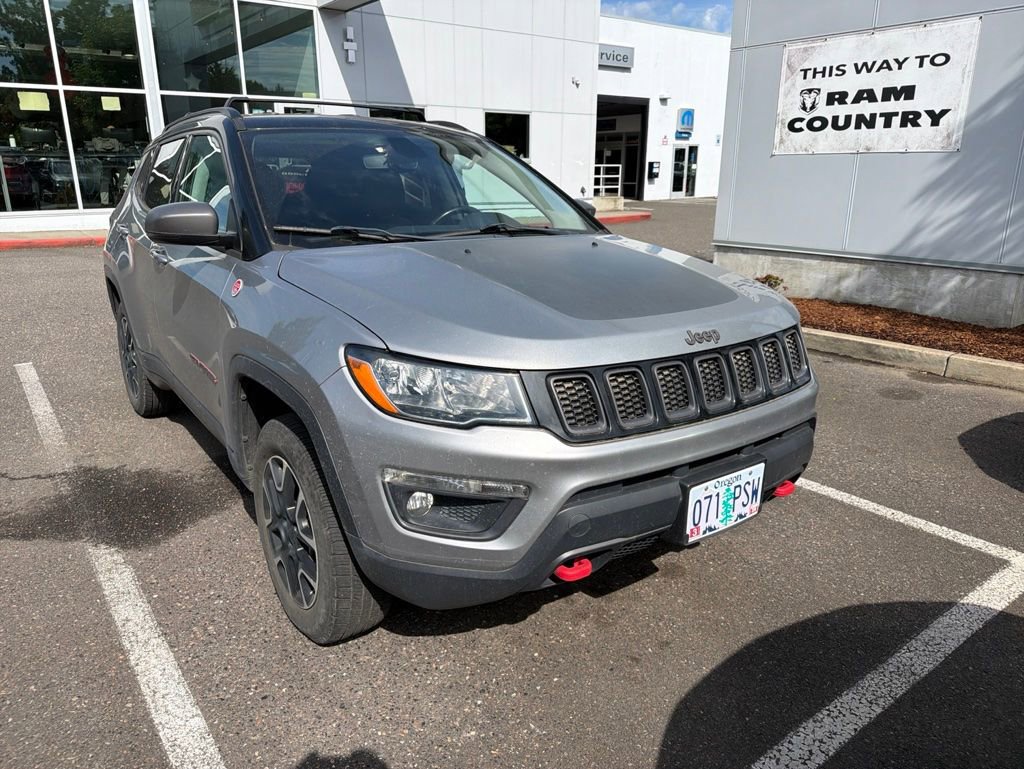Certified 2020 Jeep Compass Trailhawk AWD/4WD image 1