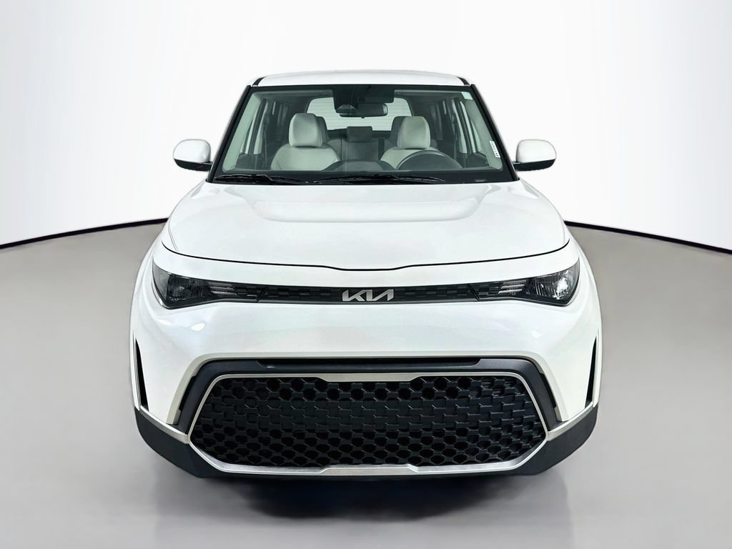 Used 2025 Kia Soul LX w/ LX Technology Package FWD video 2