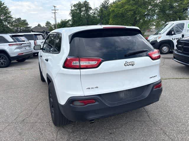 Used 2015 Jeep Cherokee Sport AWD/4WD image 9