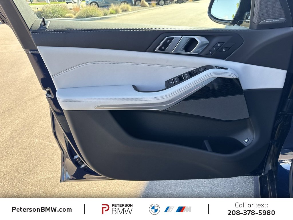 New 2026 BMW X5 xDrive50e w/ M Sport Package image 15