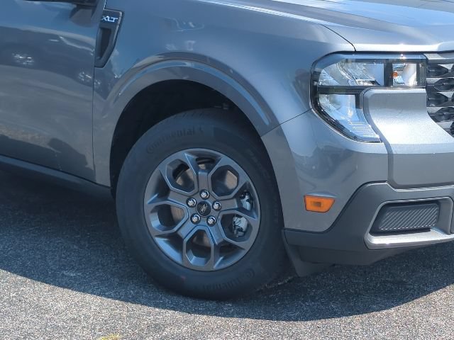 New 2026 Ford Maverick XLT w/ Equipment Group 301A AWD/4WD image 2